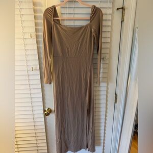NWT tan long sleeve aritizia wilfred dress